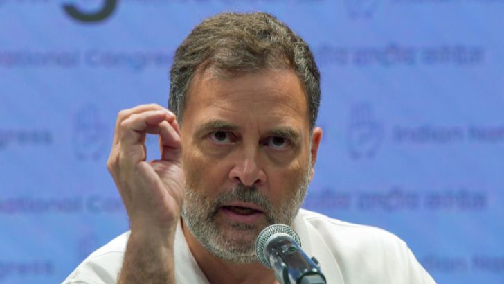 https://salarnews.in/public/uploads/images/newsimages/maannewsimage14082026_165811_Rahul Gandhi.jpg